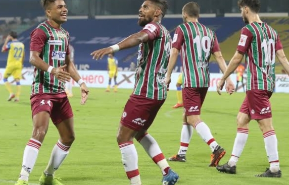 ATK Mohun Bagan players celebrating