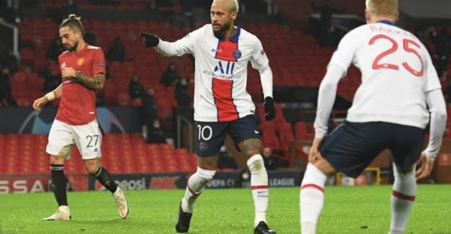 Neymar scoring the winner against Man United