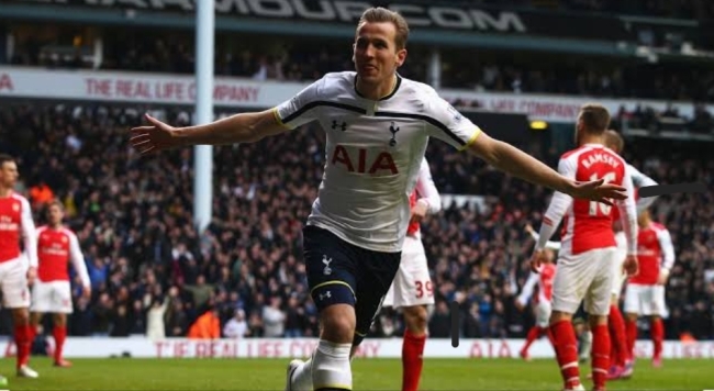 Harry Kane celebrating against Arsenal