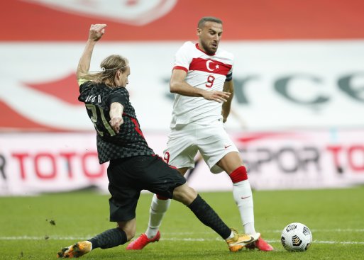 Croatia's Vida in action against Turkey