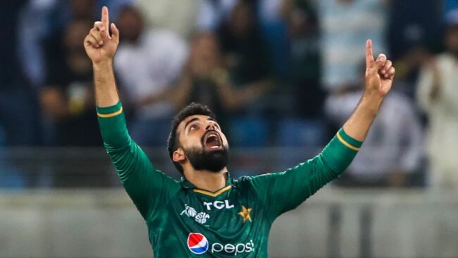  Shadab Khan T20 WC 2022