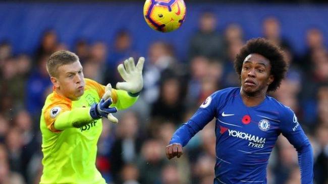 Jordan Pickford and Willian