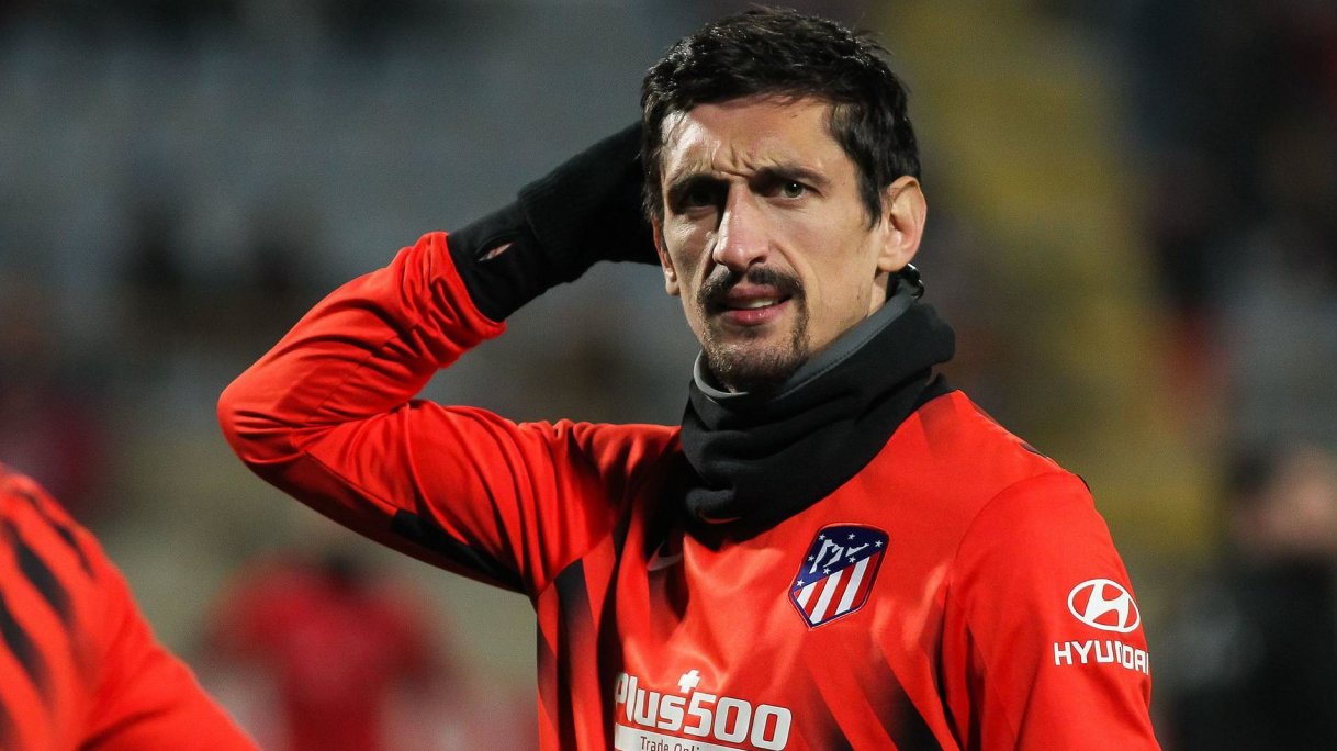 kop Paragraaf apotheker Tottenham keen on signing Atletico Madrid defender Stefan Savic