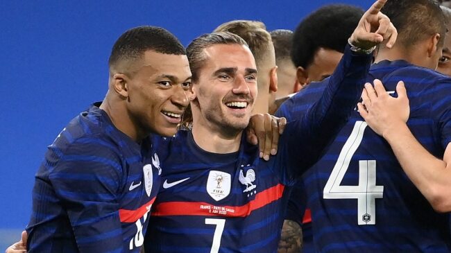 Mbappe and Griezmann celebrating at Euro 2020