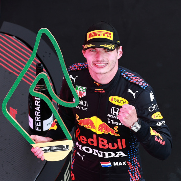 Max Verstappen wins the Styrian GP 