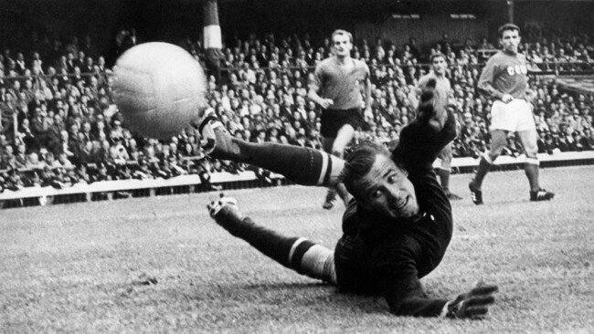 Lev Yashin goalkeepers