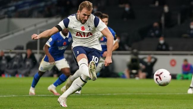 Harry Kane taking a penalty against Brighton